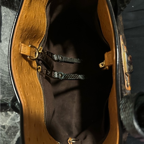 Rare & Limited Edition Monogram Etoile Exotique Tote GM - Picture 11 of 13